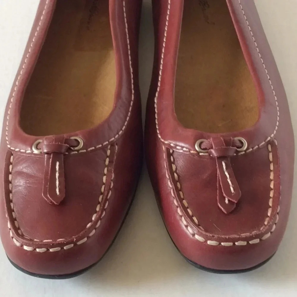 Eddie Bauer Cognac Leather Tassel Flats Size 7